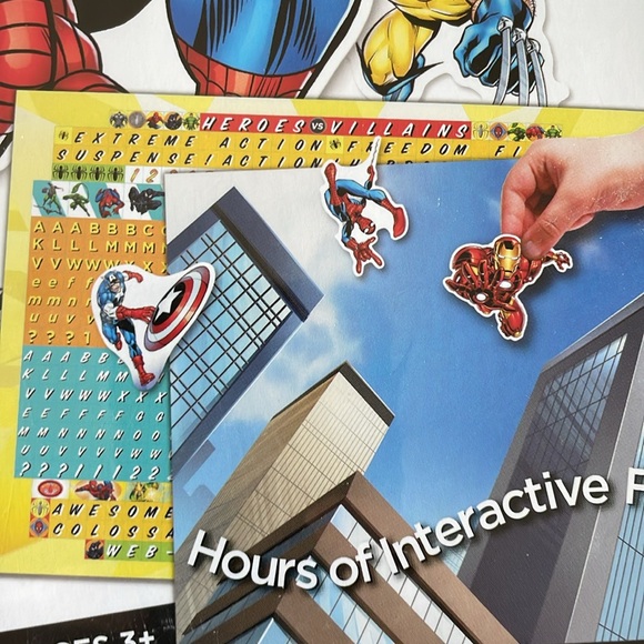 NEW Marvel Sticker Activity Pad with Play Scenes - Picture 2 of 3